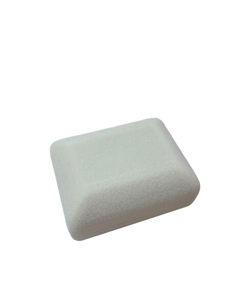 Fehér plüss süllyesztett karikagyűrűs doboz 